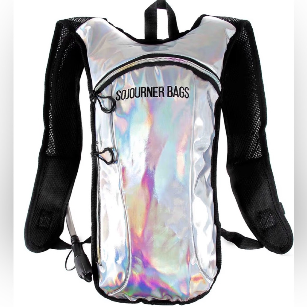 SOJOURNER Iridescent Hydration Pack 2LTR. • 
COMFORTABLE CARRY. NWT